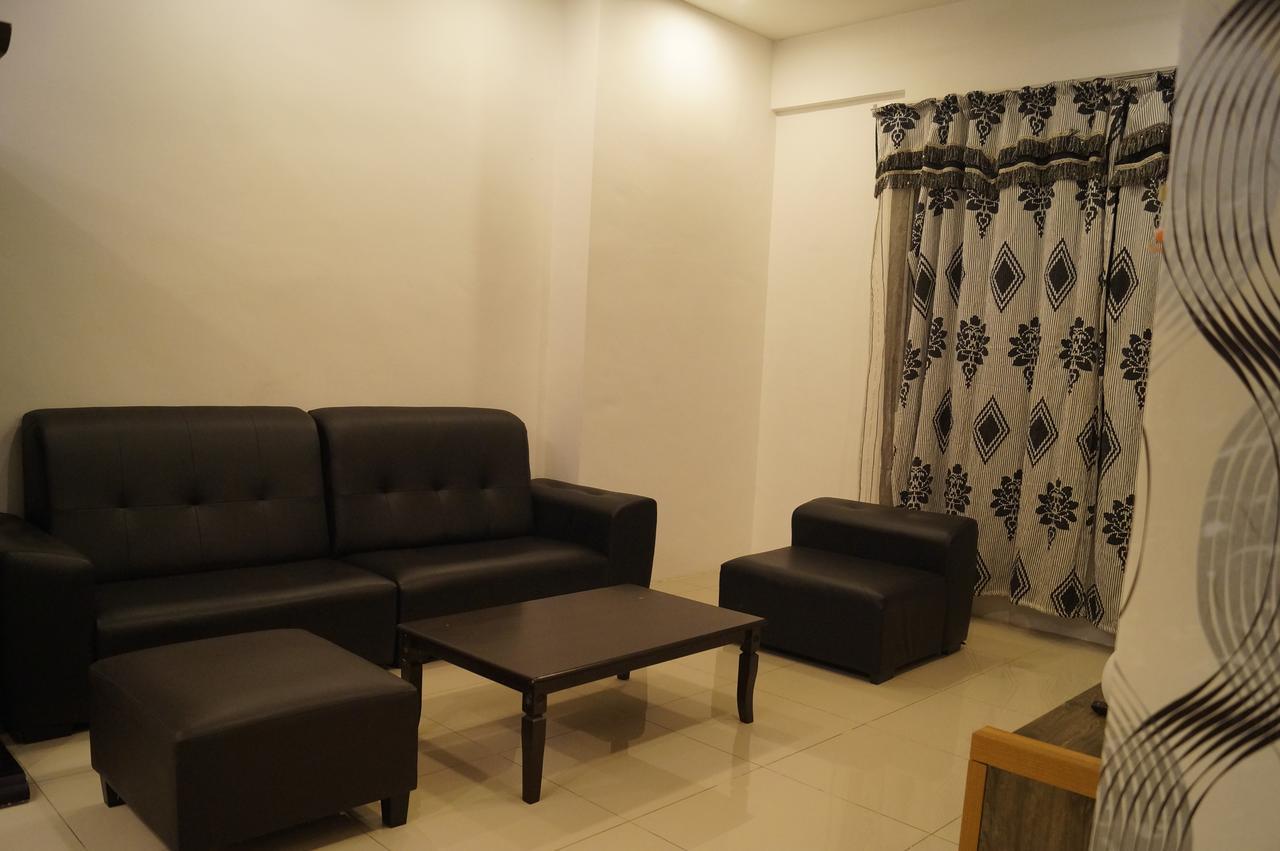 Taragon Residences 3*