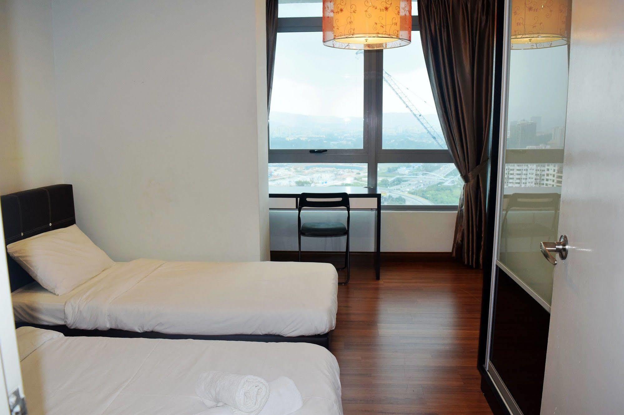 Taragon Residences
