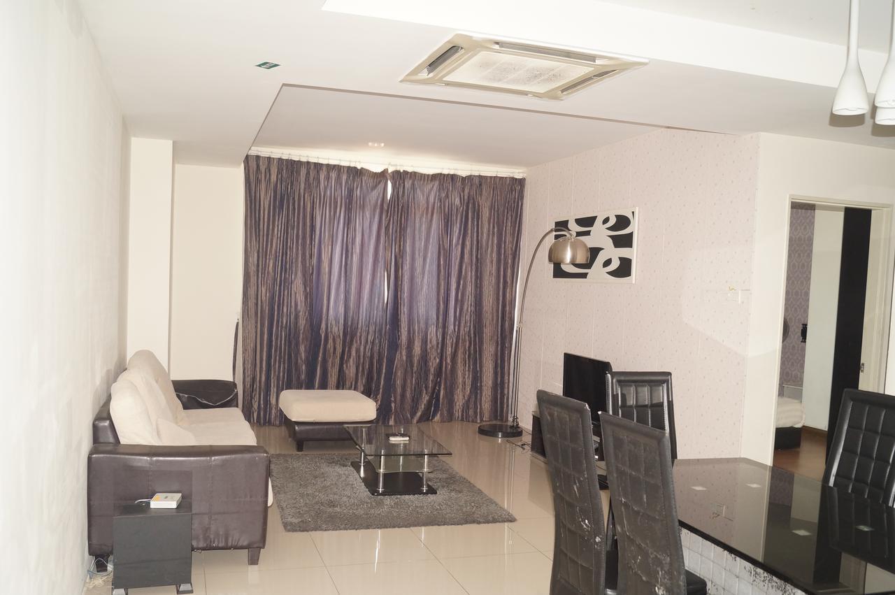 Aparthotel Taragon Residences 3*